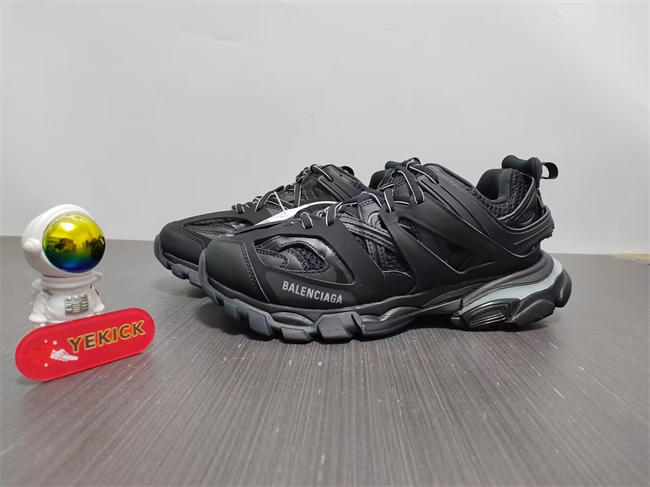Ba*len*cia*ga track sneaker ''black white'' 542023-w3ac1-1090