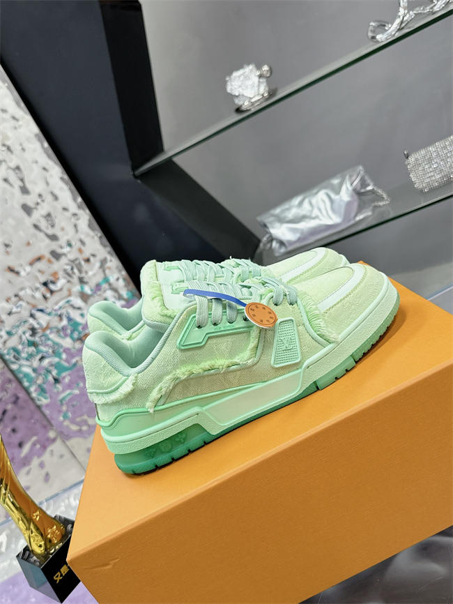 LV Trainer Sneaker