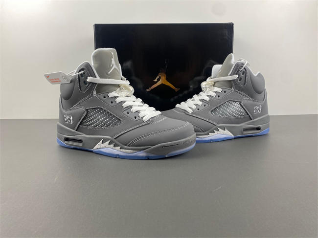 Jordan 5 Retro