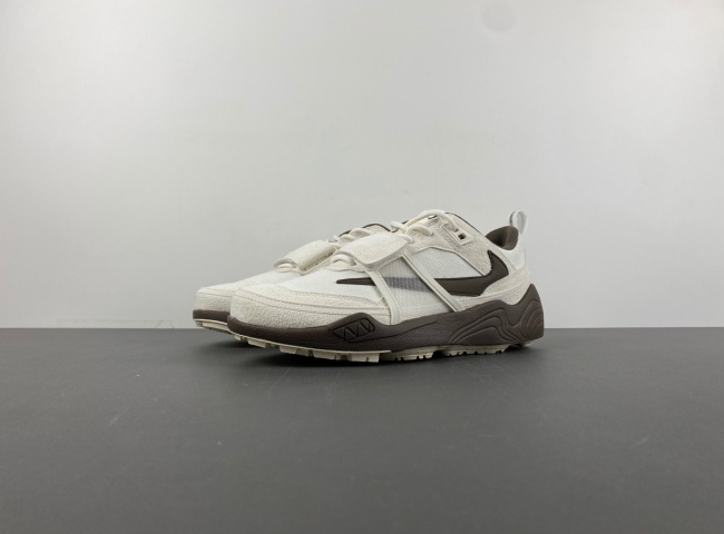 Nike Travis Scott x Nike Zoom Field Jaxx HQ3061-101