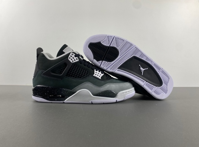 Air Jordan 4 “Fear " FQ8138-002