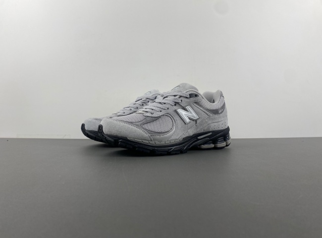new balance NB M2002RC1 M2002RC1