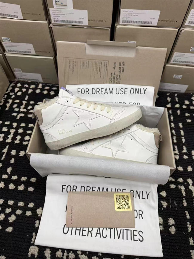 Golden Goose Sneaker