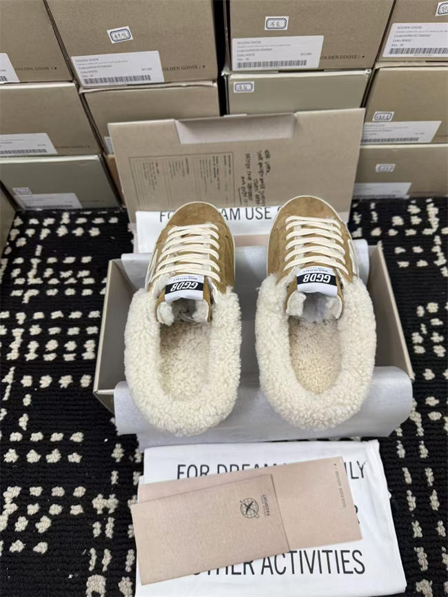 Golden Goose Sneaker