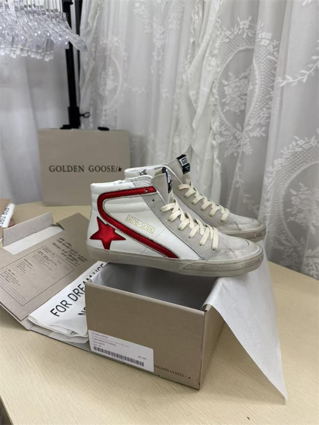 Golden Goose Sneaker