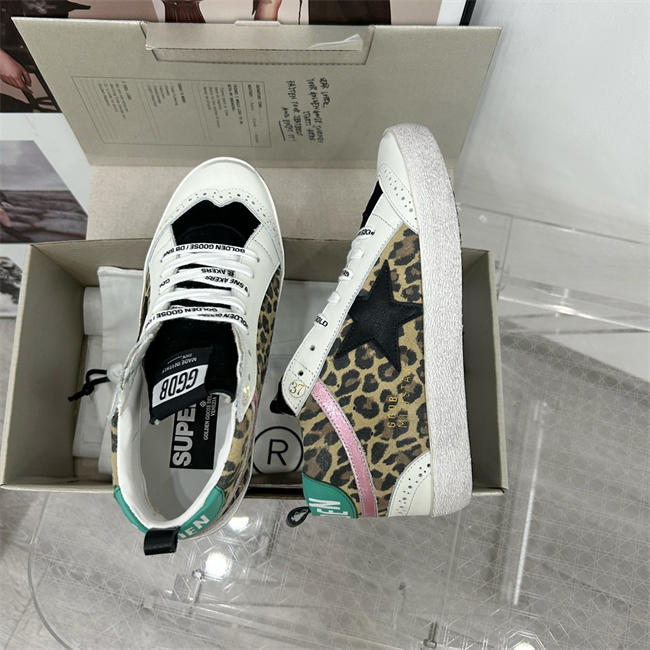 Golden Goose Sneaker