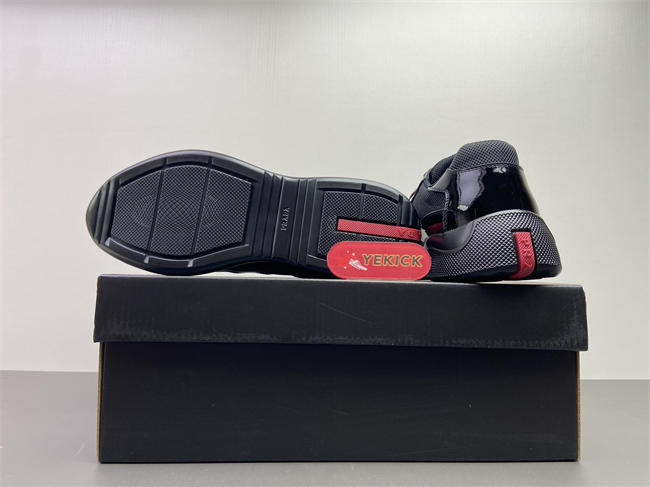 Pra*a america’s cup 8