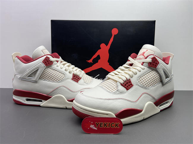 Air Jordan 4 Retro
