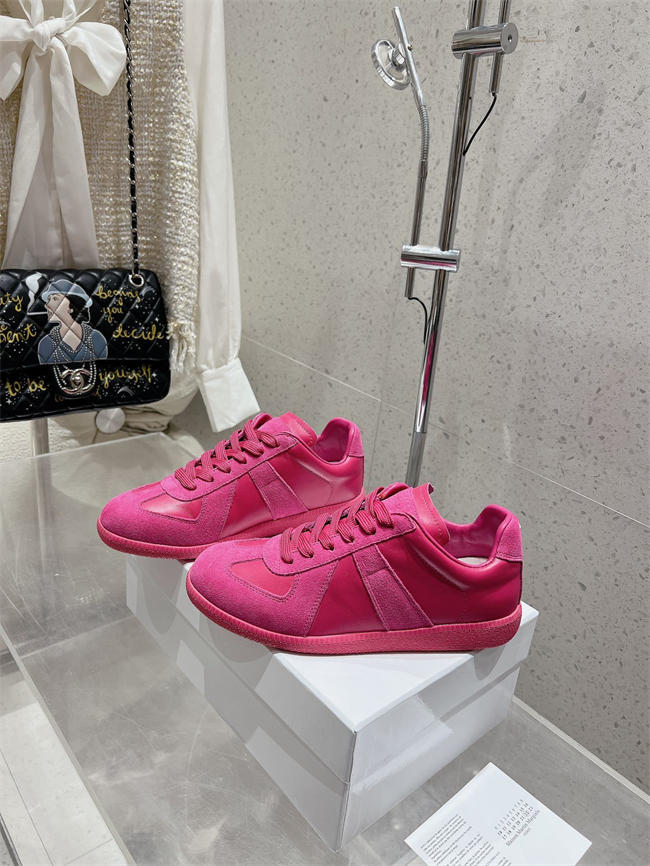 ma*s*n martin Ma*i*la sneaker