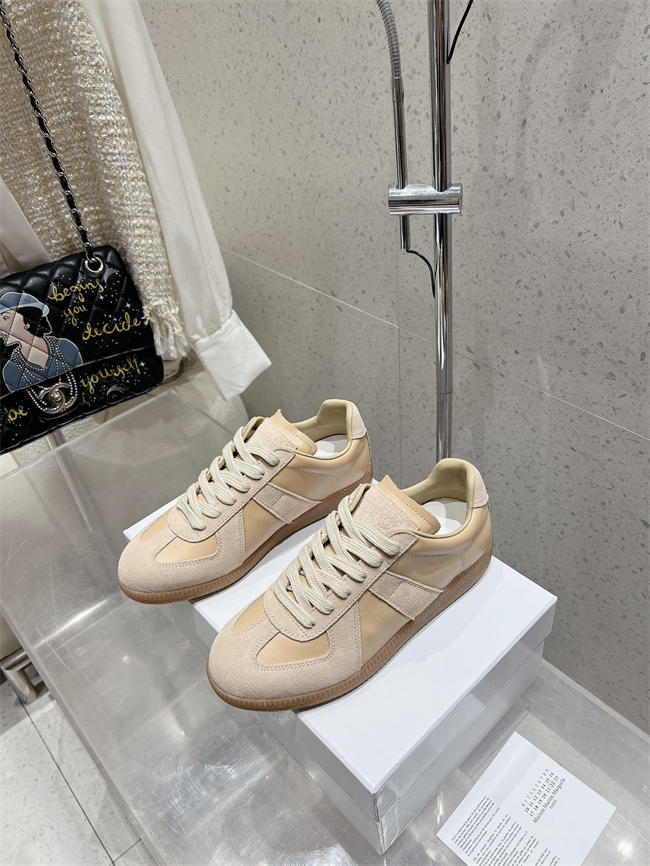 ma*s*n martin Ma*i*la sneaker