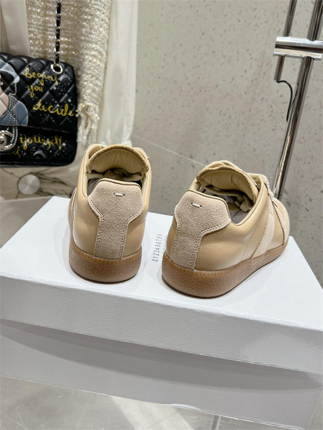 ma*s*n martin Ma*i*la sneaker