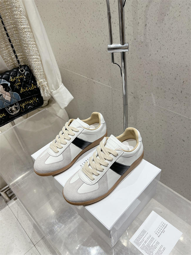 ma*s*n martin Ma*i*la sneaker