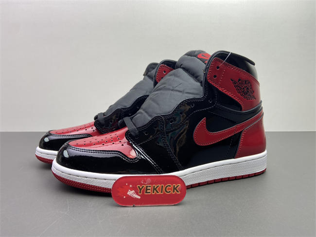 Air Jordan 1 Retro High OG Patent Bred 555088-063